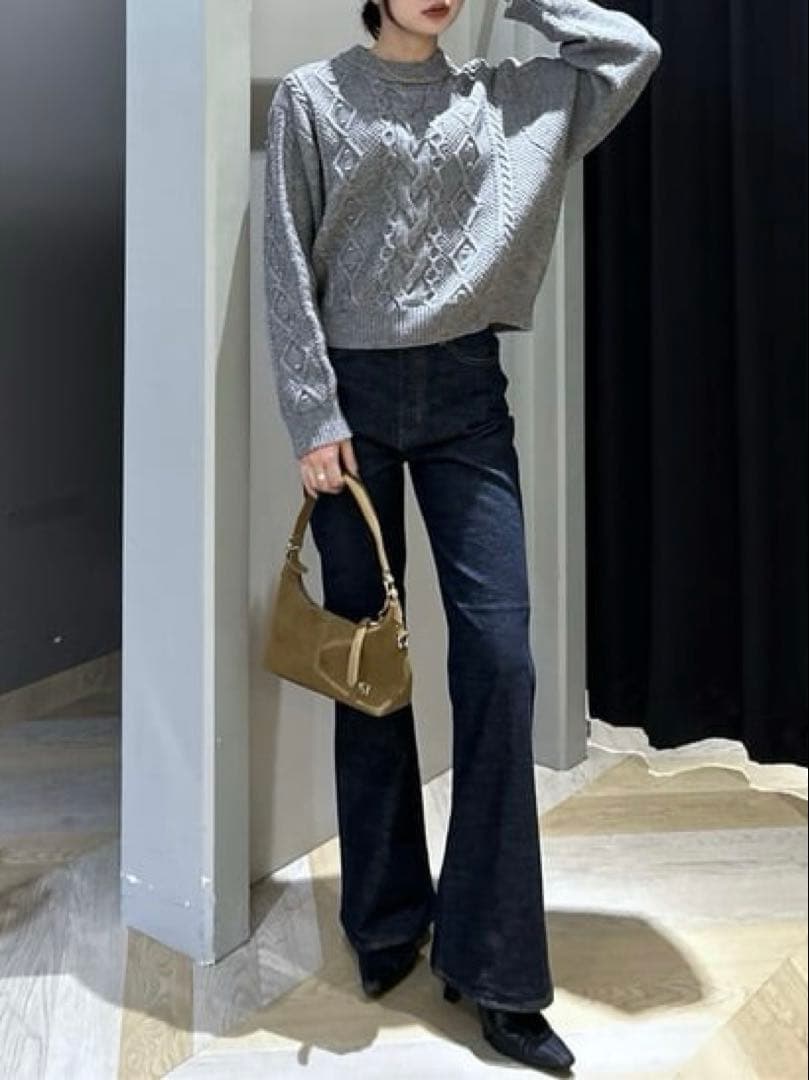美品　moussy マウジー　フレア　ジーンズ　MVS FLARE 26 ネイビ