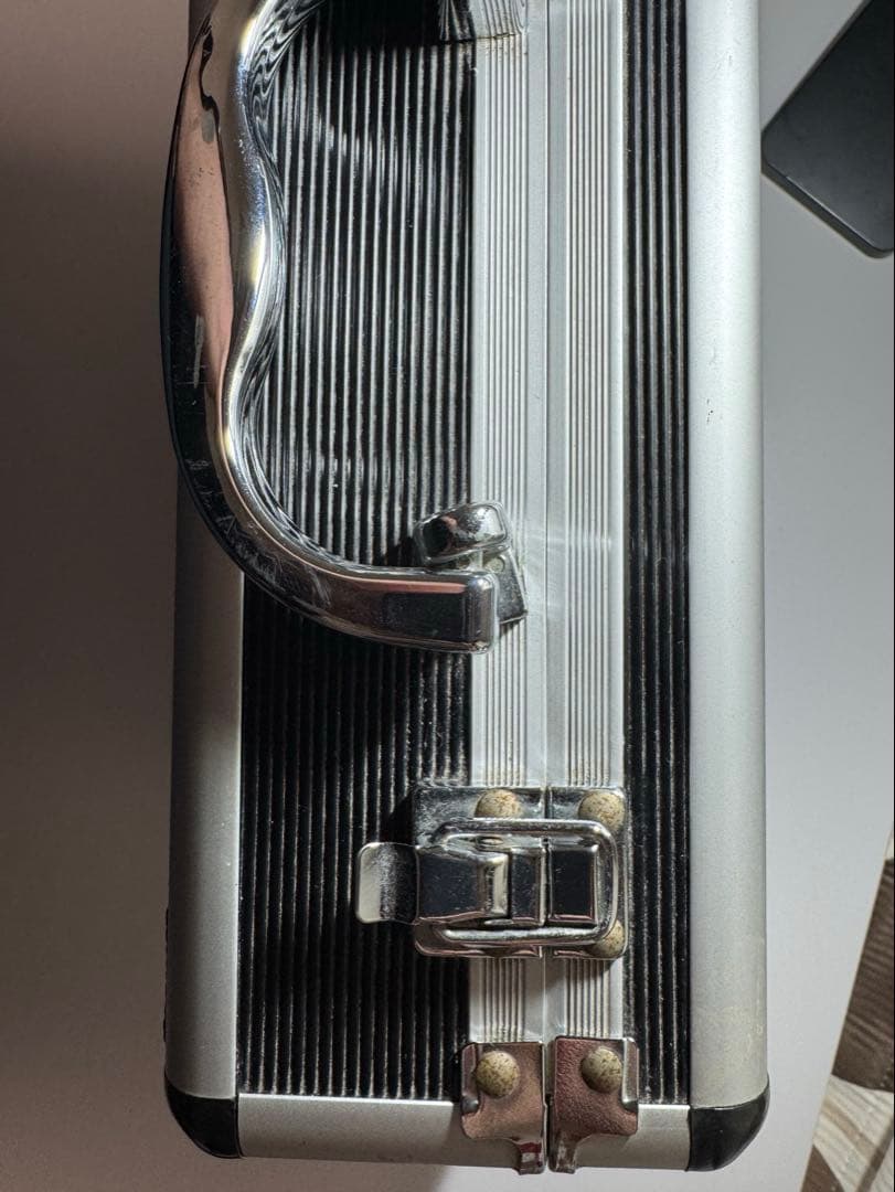 【完動品】AKG C 2000 B コンデンサーマイク 専用ハードケース付き