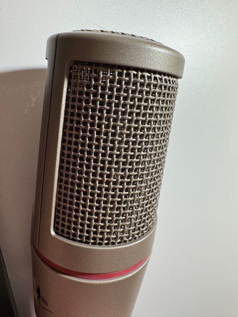 【完動品】AKG C 2000 B コンデンサーマイク 専用ハードケース付き