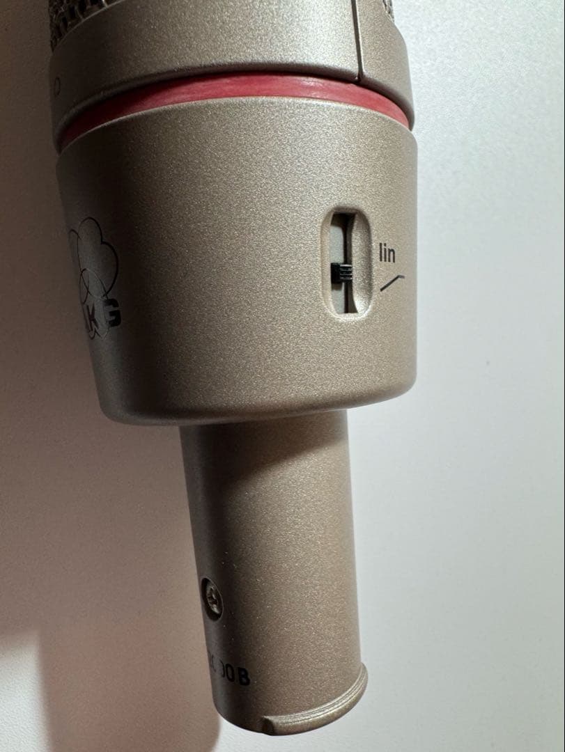【完動品】AKG C 2000 B コンデンサーマイク 専用ハードケース付き