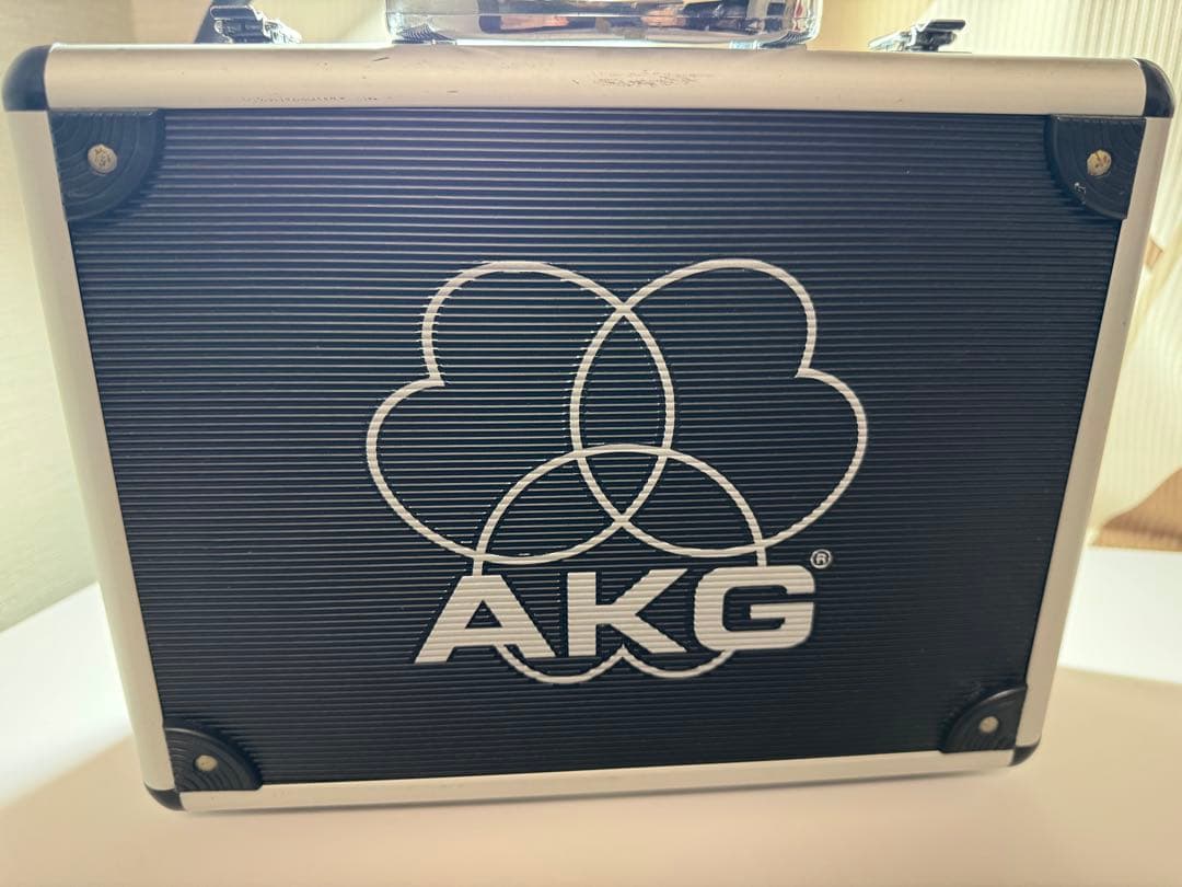 【完動品】AKG C 2000 B コンデンサーマイク 専用ハードケース付き