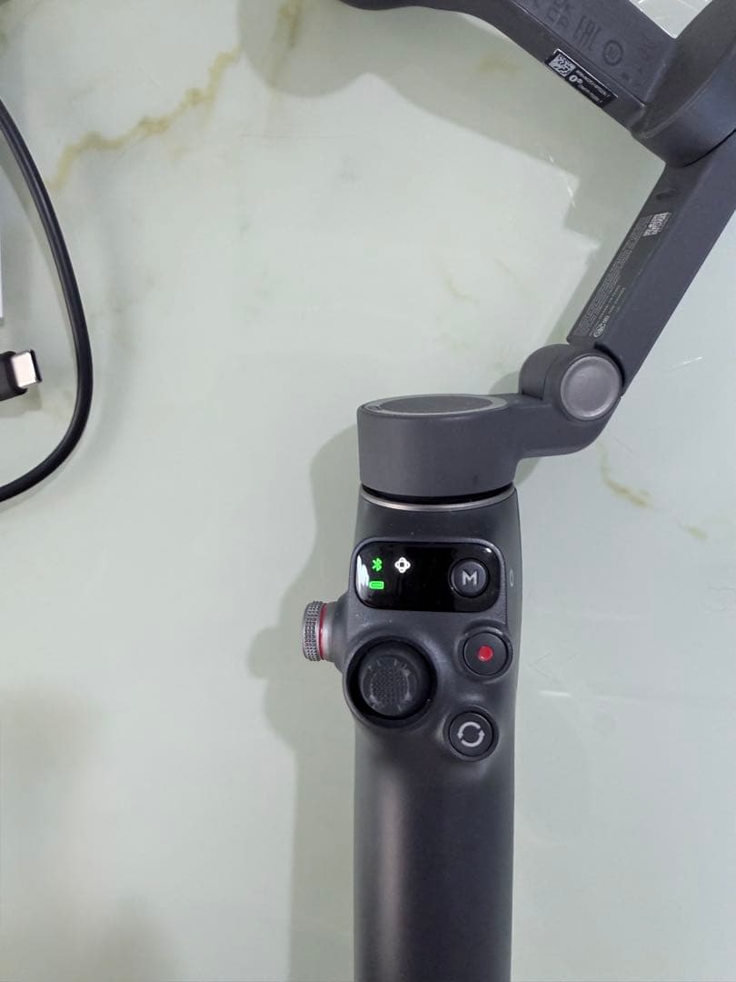 美品◾️【DJI】 OSMO MOBILE 7P ◾️ スマートフォンスタビライザー
