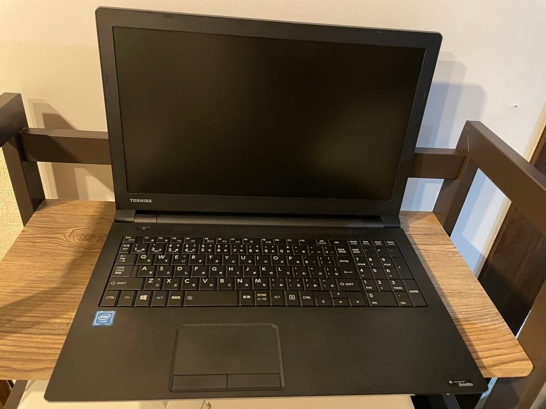 TOSHIBA B35/R ノートパソコン