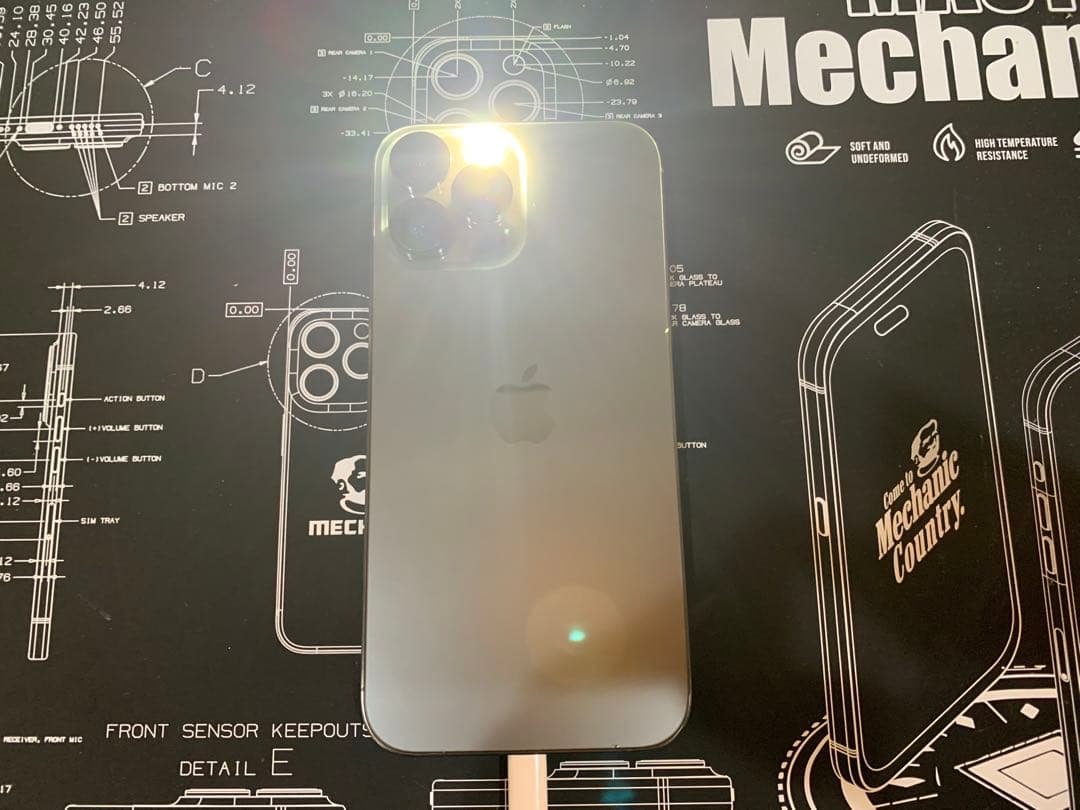 iPhone XR カスタム品 16ProMax風 6.7inch 128GB