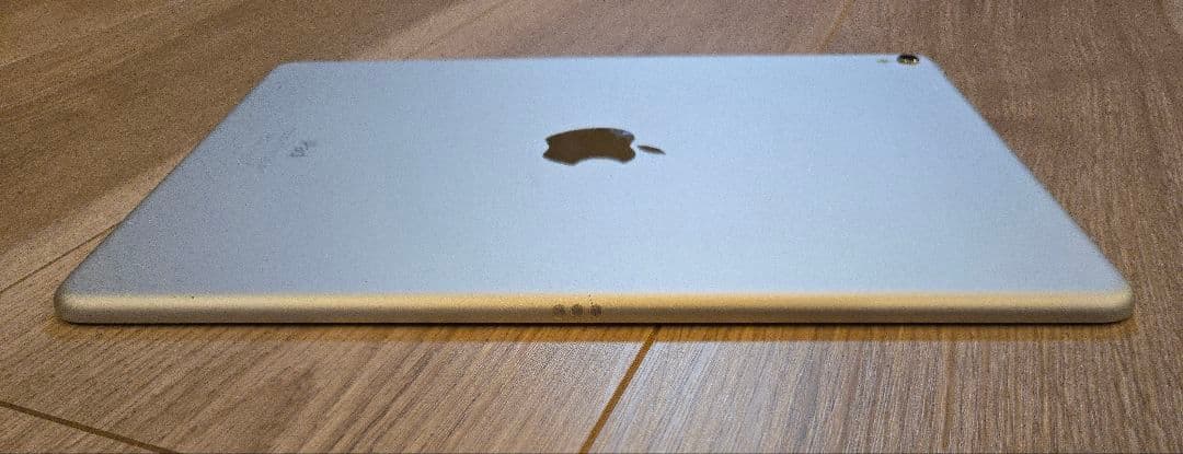 【特価】 iPad Pro 9.7 32GB シルバー A1673