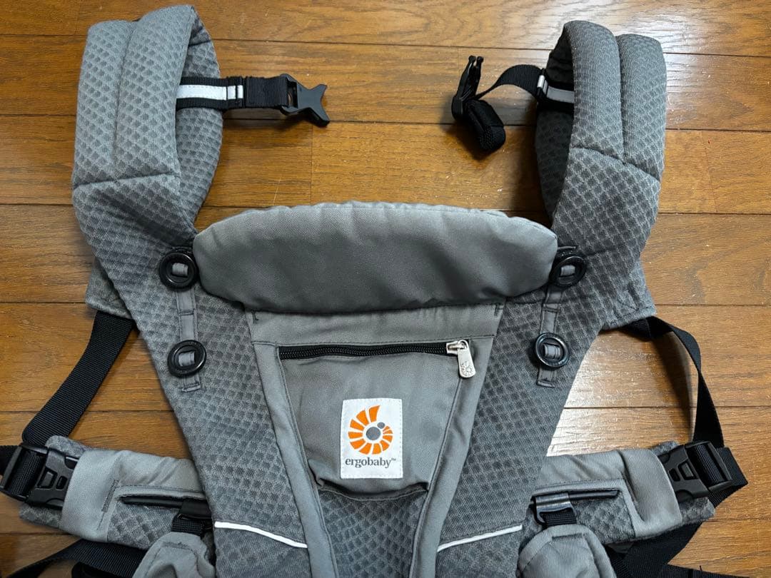 美品　エルゴベビー OMNI breeze オムニブリーズ　抱っこ紐 グレー