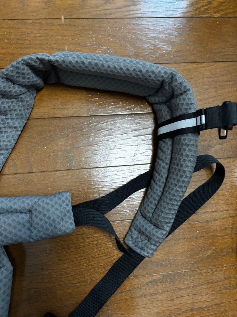 美品　エルゴベビー OMNI breeze オムニブリーズ　抱っこ紐 グレー