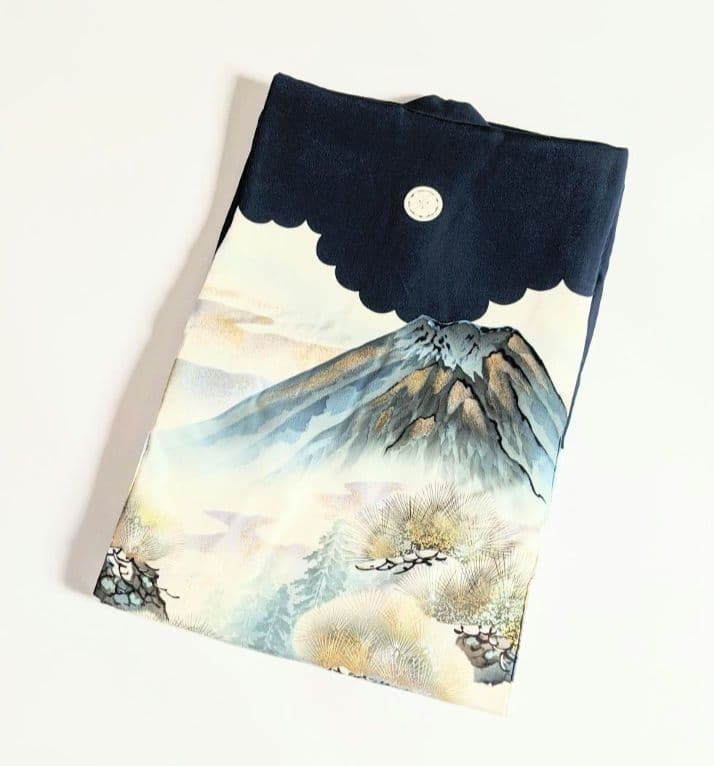 産着 男の子 正絹 紺 富士 松 襦袢付き 紋入り 富士山デザイン 伝統的な着物