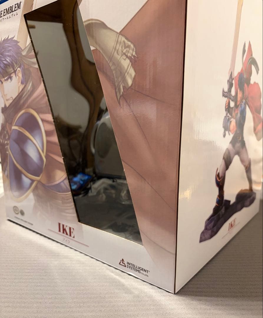 【新品未開封】ファイアーエムブレム 1/7スケールフィギュア アイク