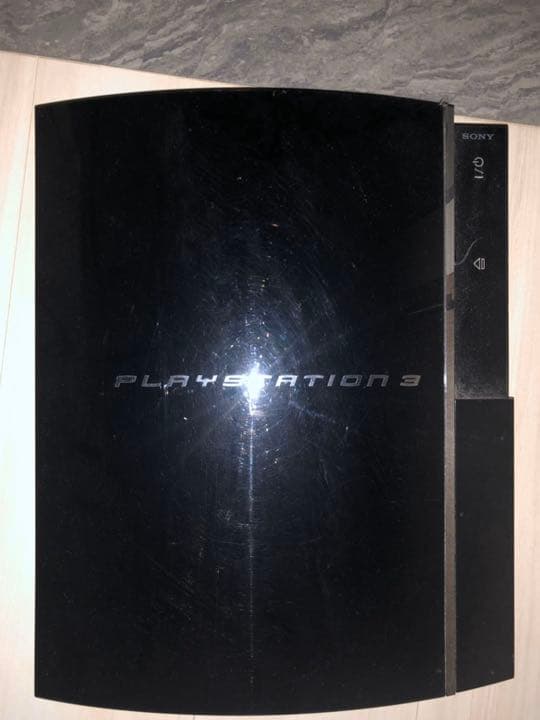 美品　PS3 初期版　60G ソフト６本付き　リモコン2つ付き