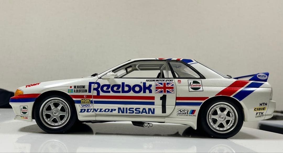 ジャンク。ニッサン スカイライン R32 Gr.A 1990 #1 リーボック