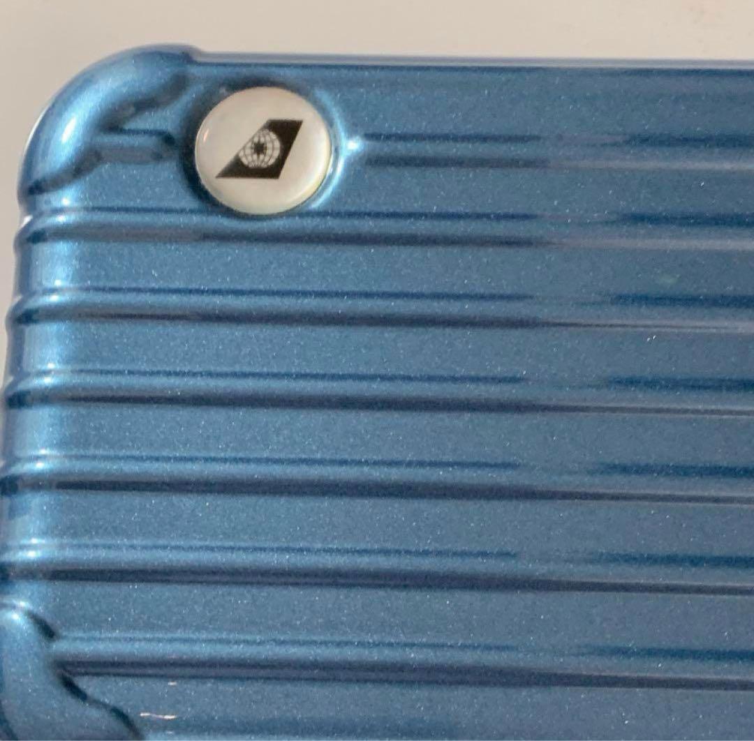 エバー航空ファーストクラス限定 RIMOWA アメニティポーチ ブルー