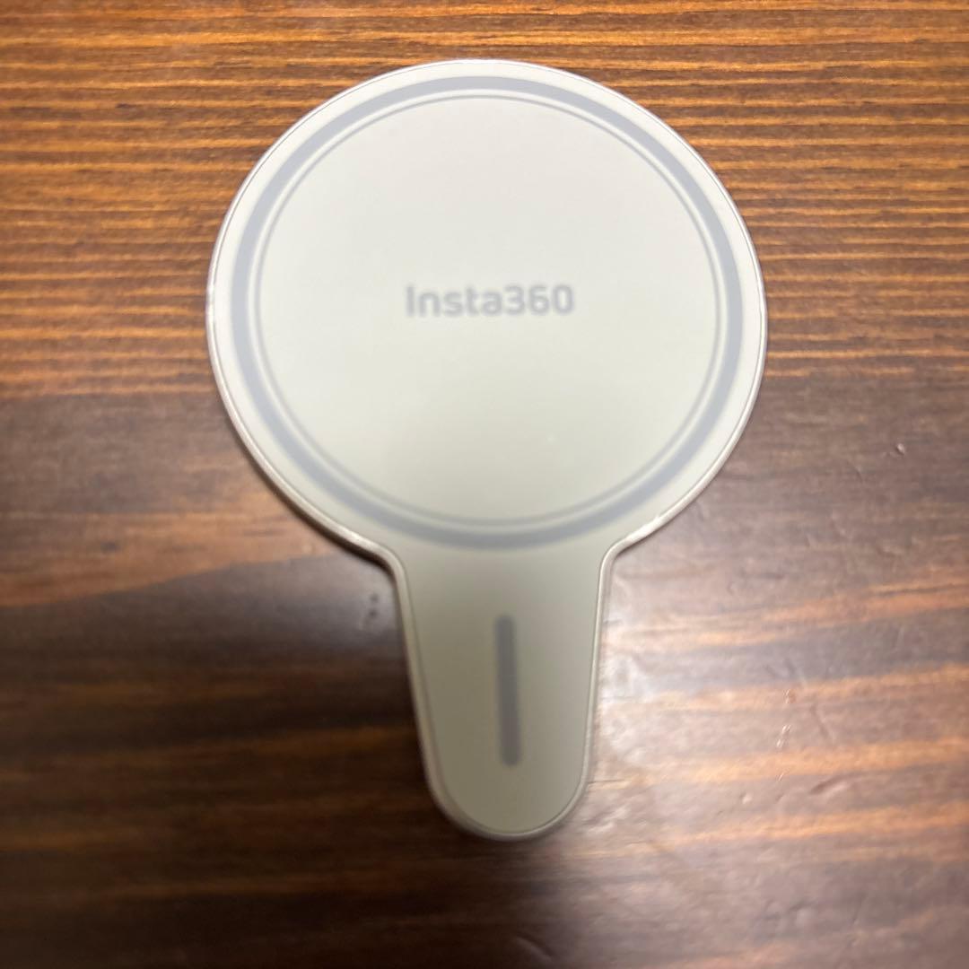 insta 360 Flow 2 Pro ホワイト　磁気スマートフォンマウント付