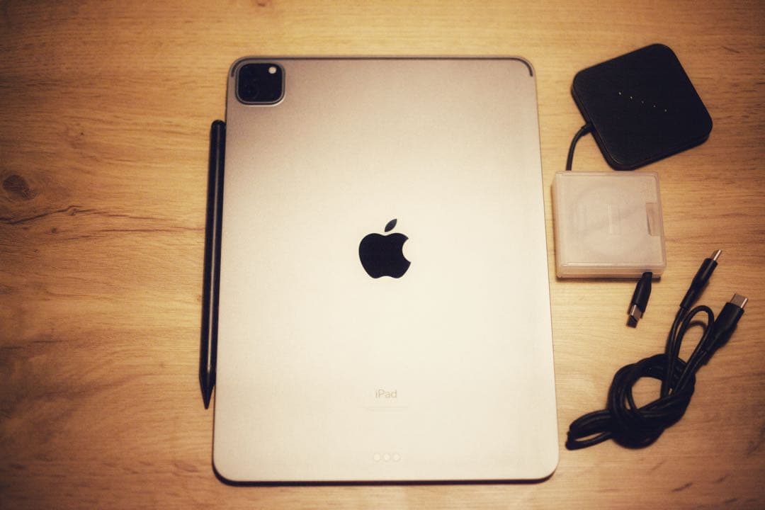 iPad Pro 11インチ M1 128GB Wi-Fi (付属品有)