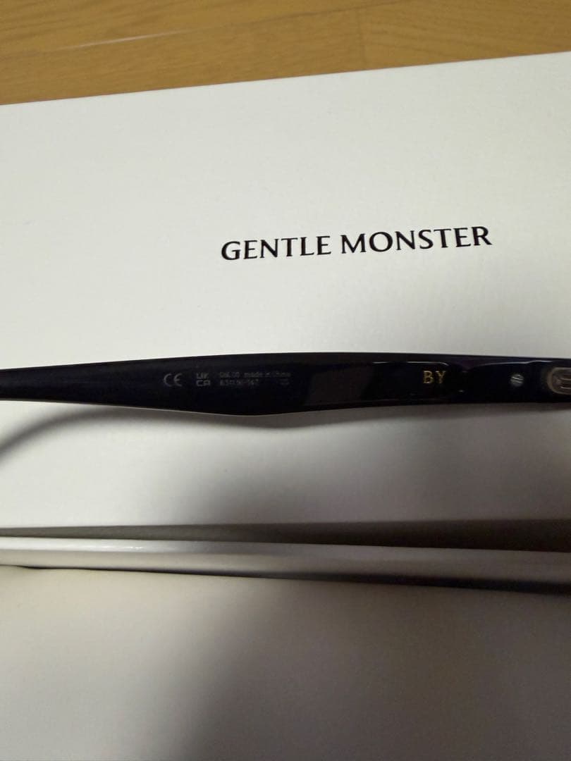 GENTLE MONSTER ブラックサングラス　BY