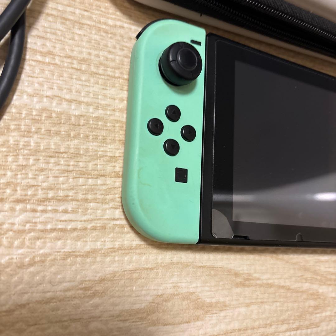 Nintendo Switch 本体と付属品　どうぶつの森デザイン