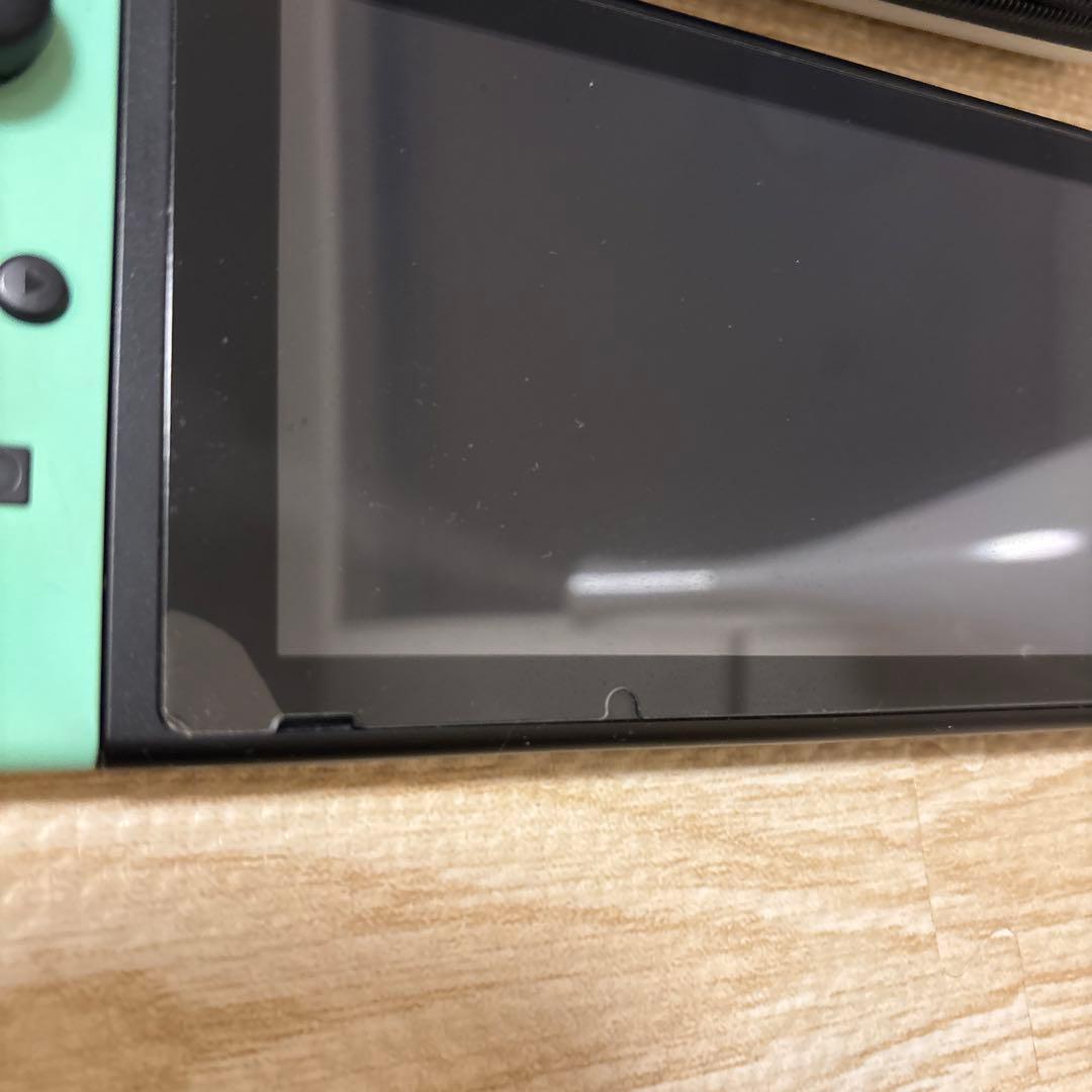 Nintendo Switch 本体と付属品　どうぶつの森デザイン