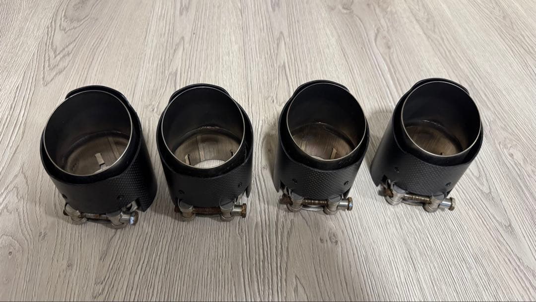 F80 F82 M3 M4 純正マフラー用マフラーカッター カーボン 4個セット