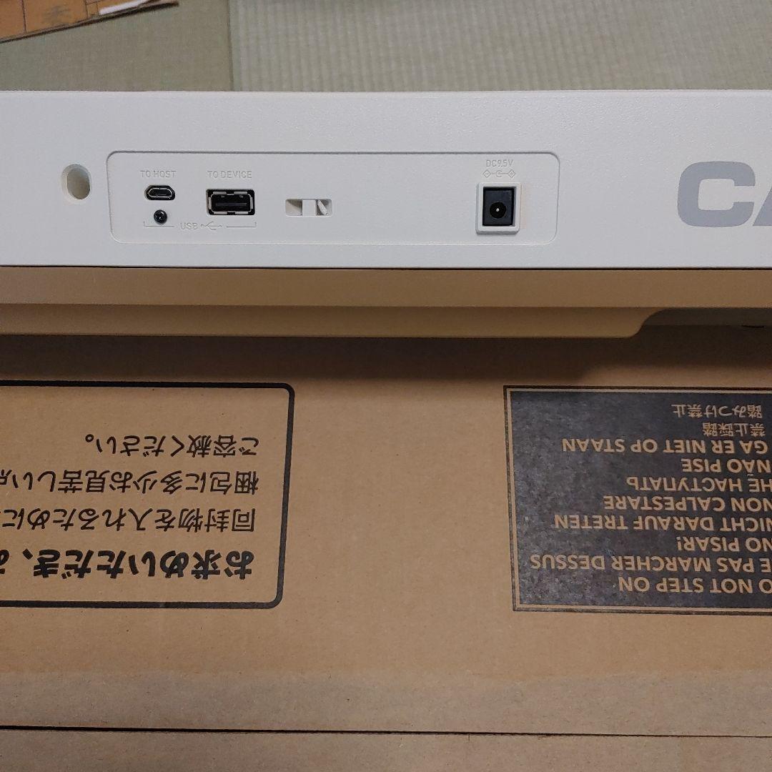 CASIO LK-526 61鍵 ヒカリナビゲーション付きキーボード