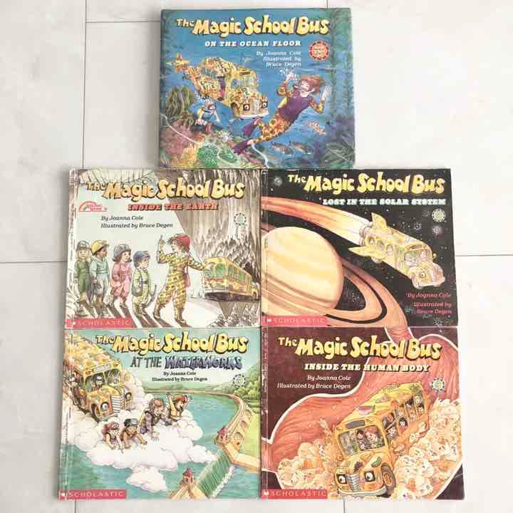 Magic School Bus English Books 英語 絵本 英語版