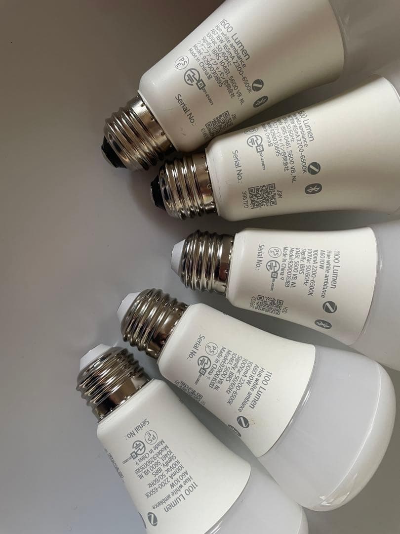 k*k様 PHILIPS Hue Play バー×5本、電球1600×2個、11