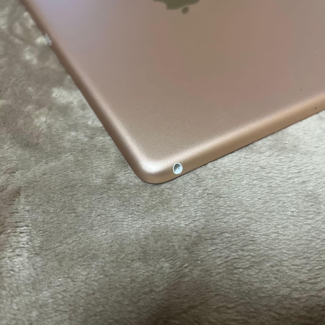 iPad 第8世代 32GB Wi-Fiモデル ピンク　美品