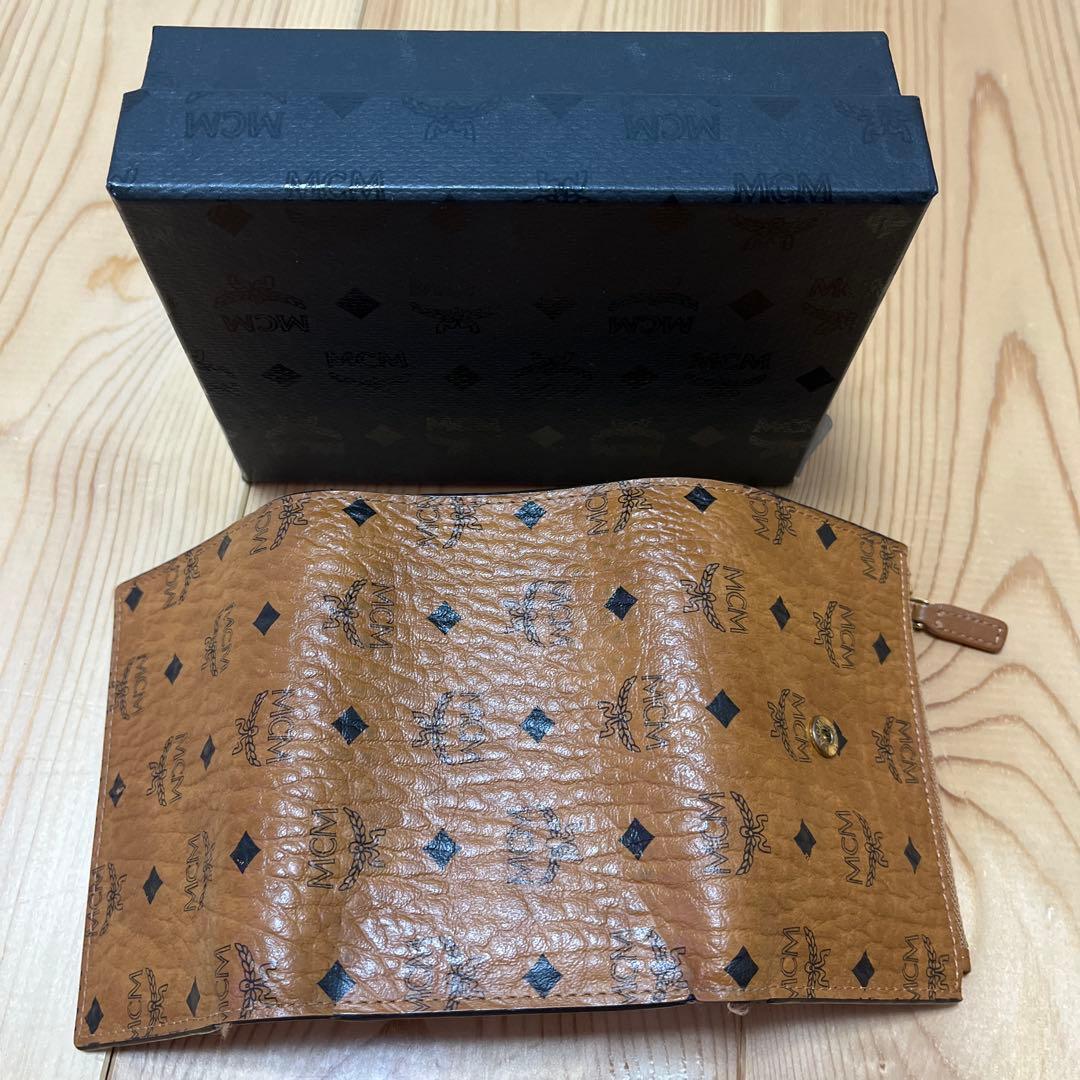 【箱無し価格】【即日発送】【付属品完備】MCM　財布　三つ折り