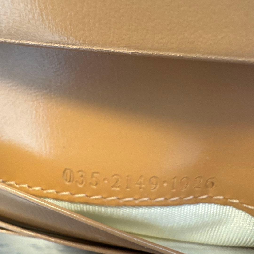 GUCCI 二つ折り財布 スエード スウェード ベージュ