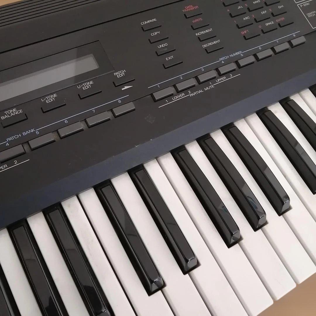 【訳あり】ローランド Roland D-550 リニアシンセサイザー