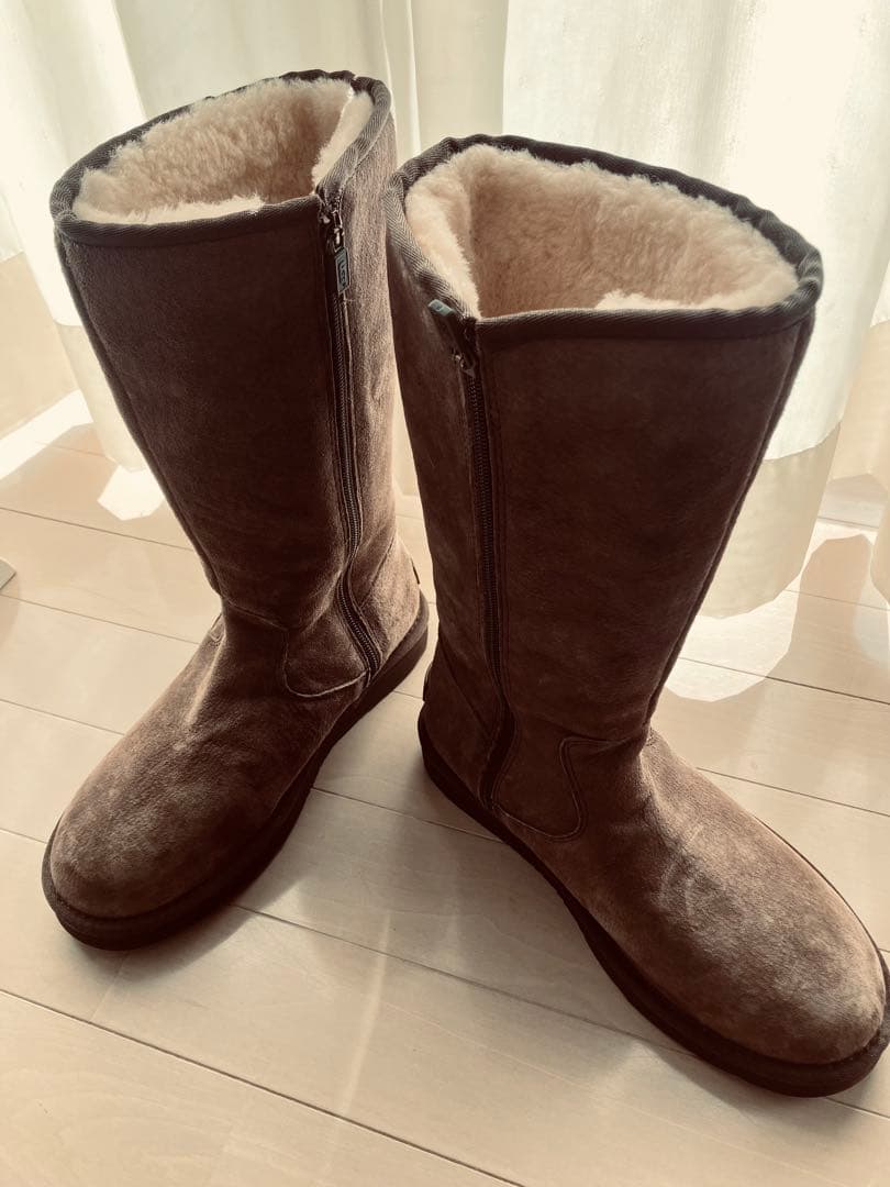 限界値！試着のみ！UGG ムートンブーツ ジッパー付ブラウン24.5/size9