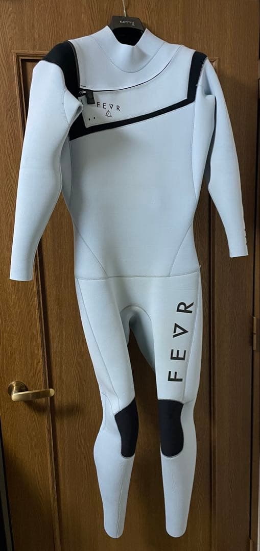 FEVR ウェットスーツ　フルスーツ