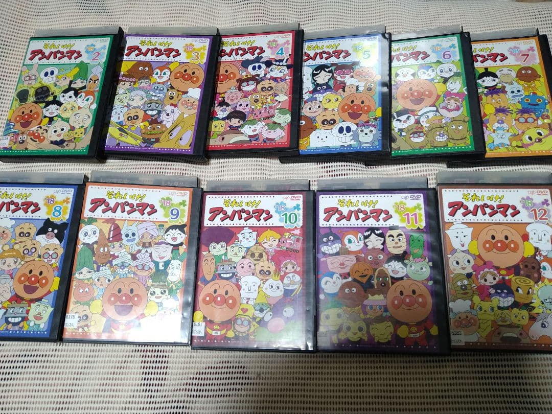 レンタル落ちDVD それいけ！アンパンマン ’18 「2〜12」11本セット