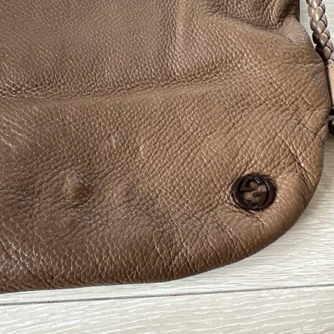 GUCCI メンズ　メッセンジャーバッグ