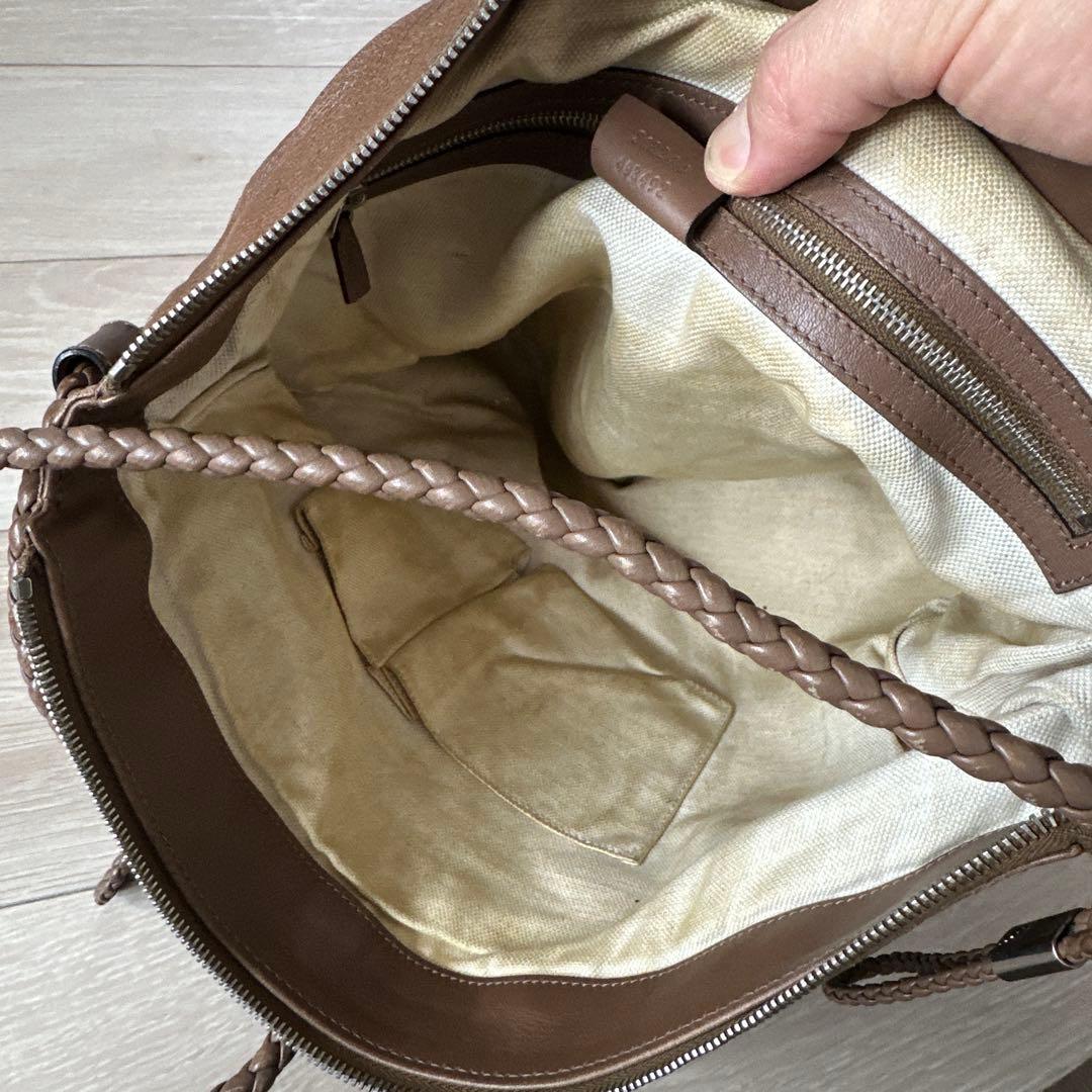 GUCCI メンズ　メッセンジャーバッグ
