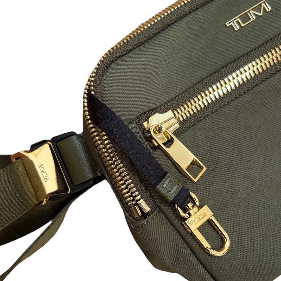 【極美品】【希少】トゥミ Tumi レディース セドナ ボディバッグ