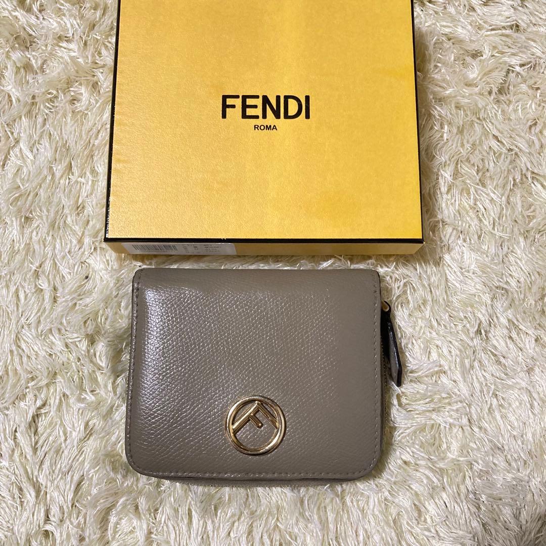 FENDI フェンディ 二つ折り財布 エフイズ グレー グレージュ