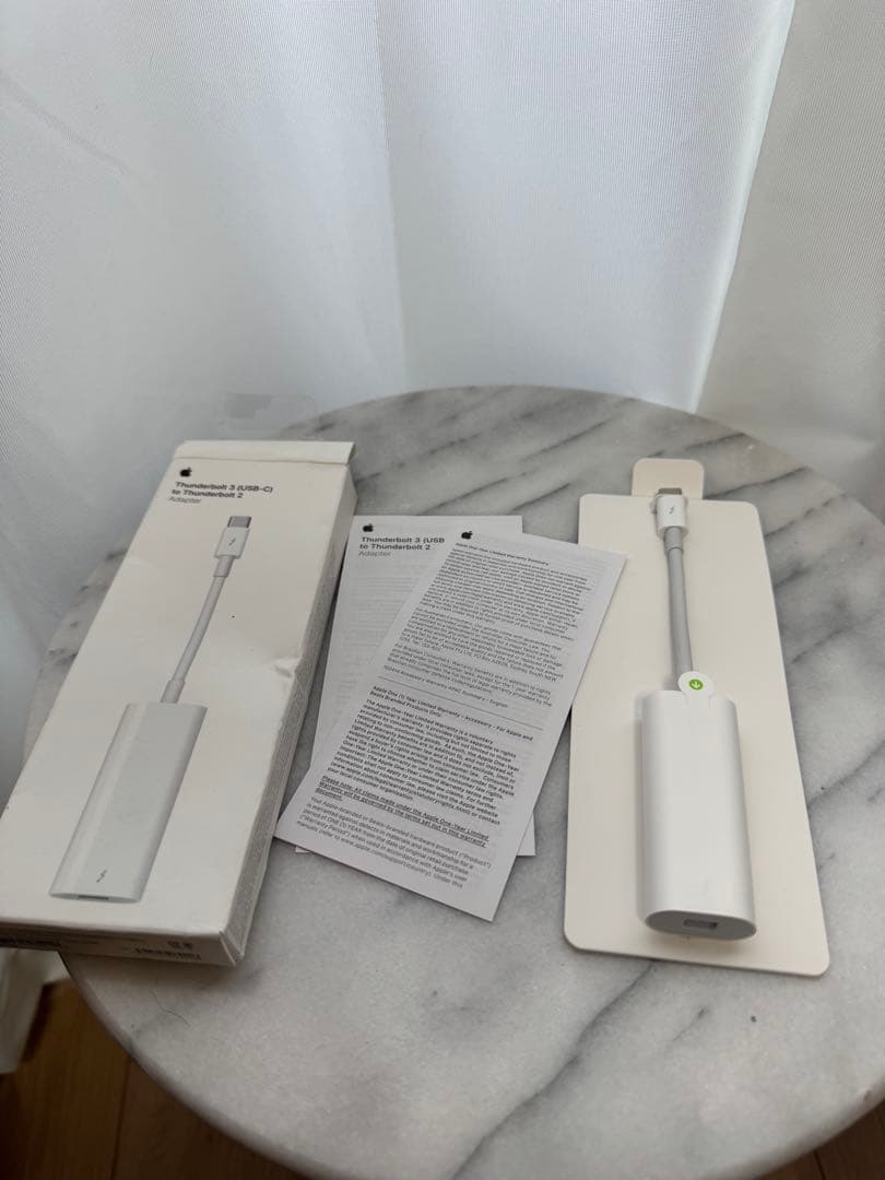 Apple純正 Thunderbolt3→2 アダプタ A1790