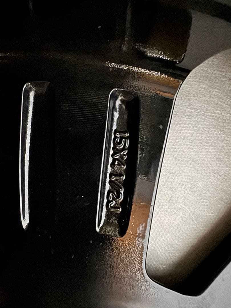 パパママ‼︎LA600S タントカスタム 純正 15インチ　ホイール　①