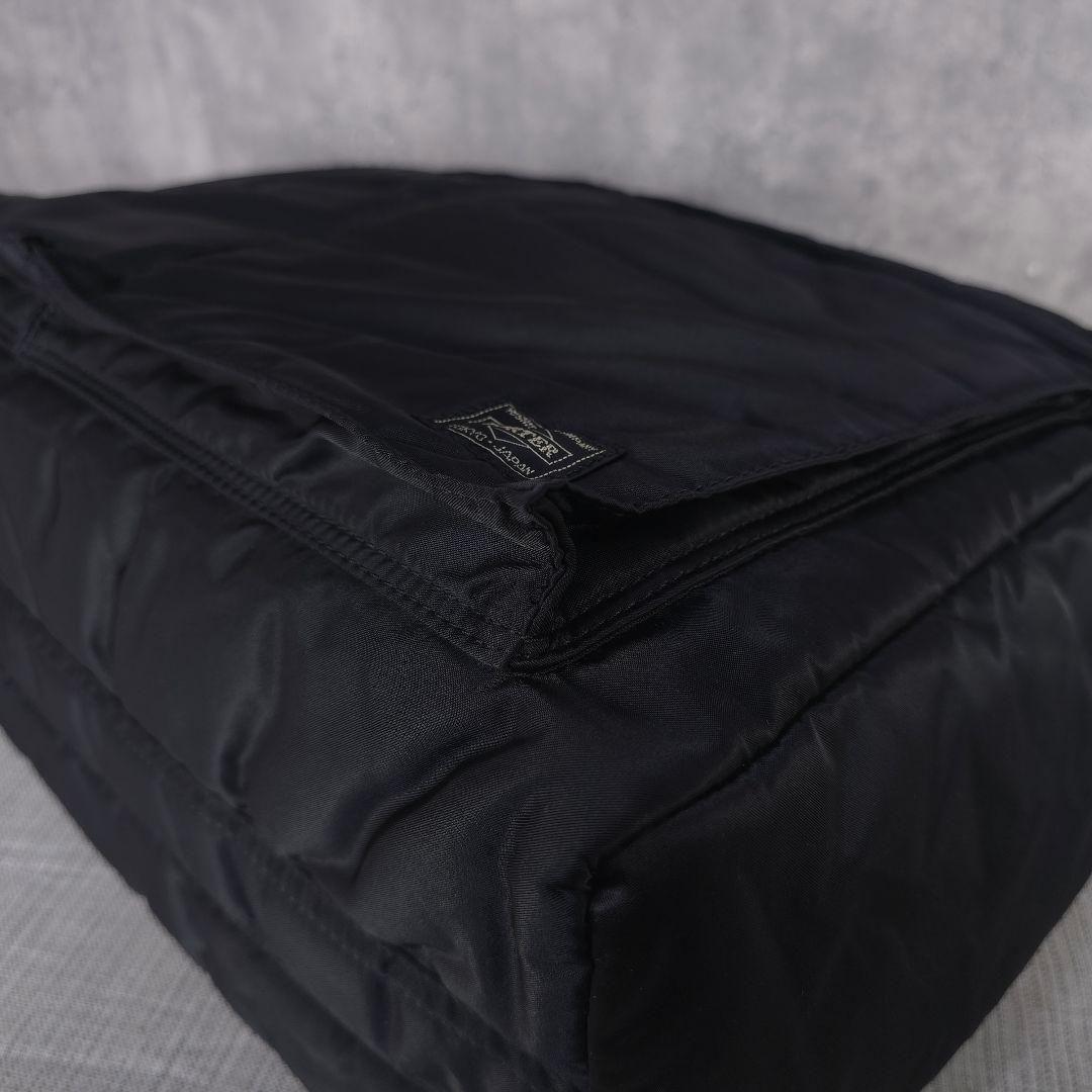 極美品　PORTER　ポーター　2way　タンカー　ショルダーバッグ　底板付き