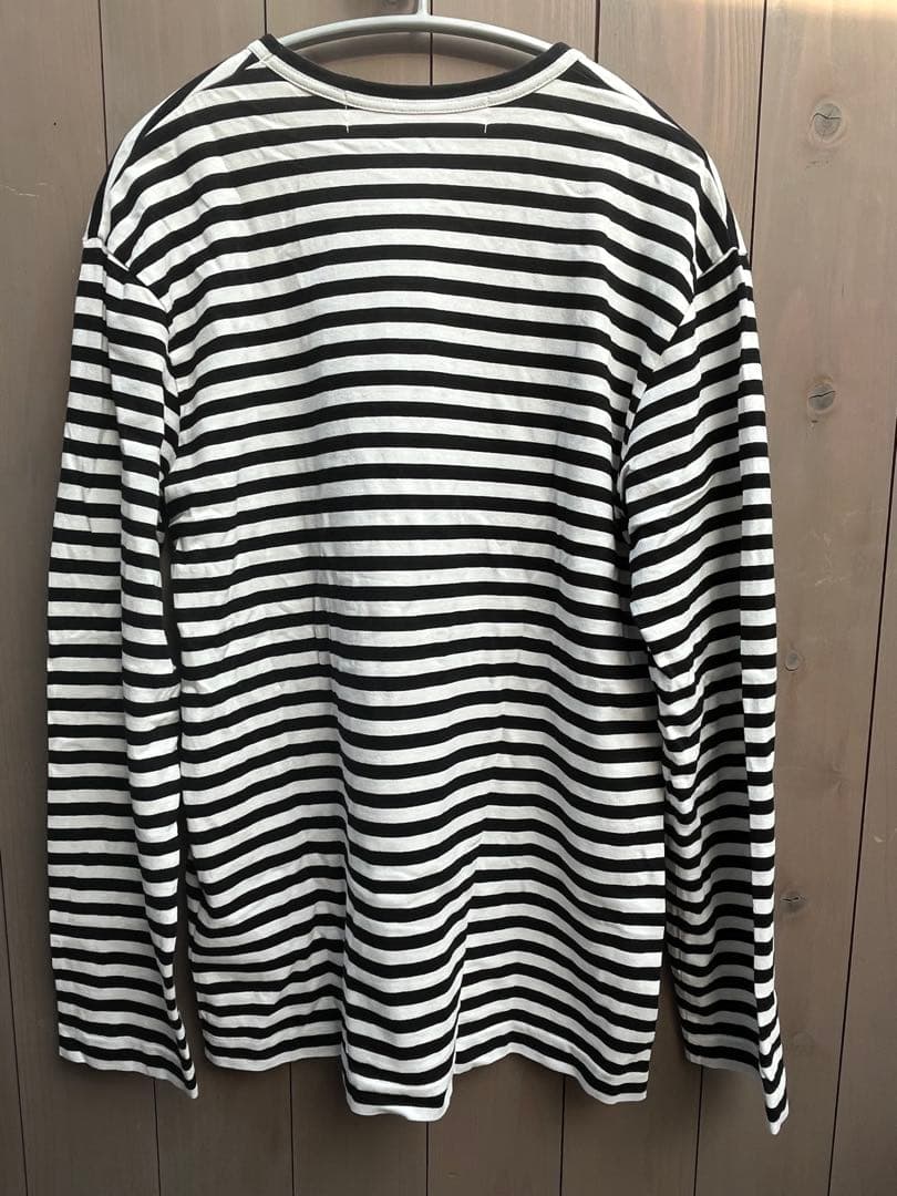 コムデギャルソン　プレイ　ボーダーTシャツ　長袖　黒×白　Lサイズ