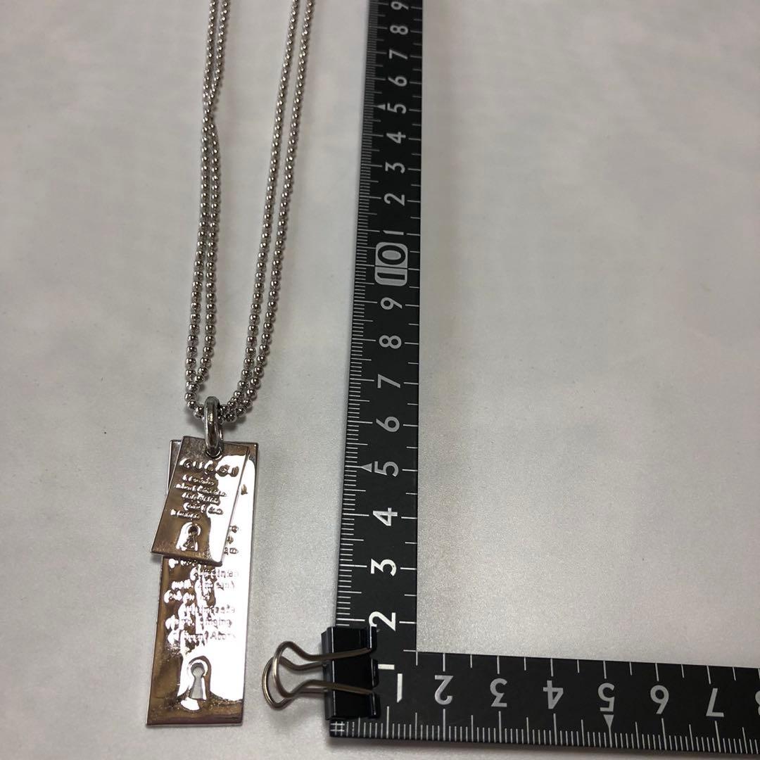 GUCCI シルバー タグ型ネックレス