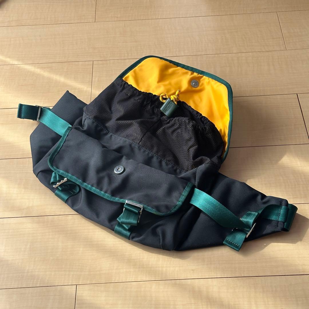 Vivienne Westwood ヴィヴィアン ウエストウッド ボディ バッグ