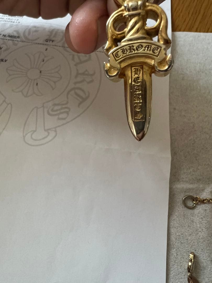 CHROME HEARTS？　ダガーダイヤネックレス