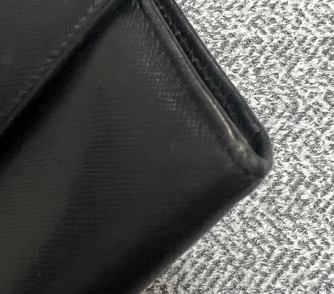 【大幅値下げ】【PRADA】プラダ　財布　黒