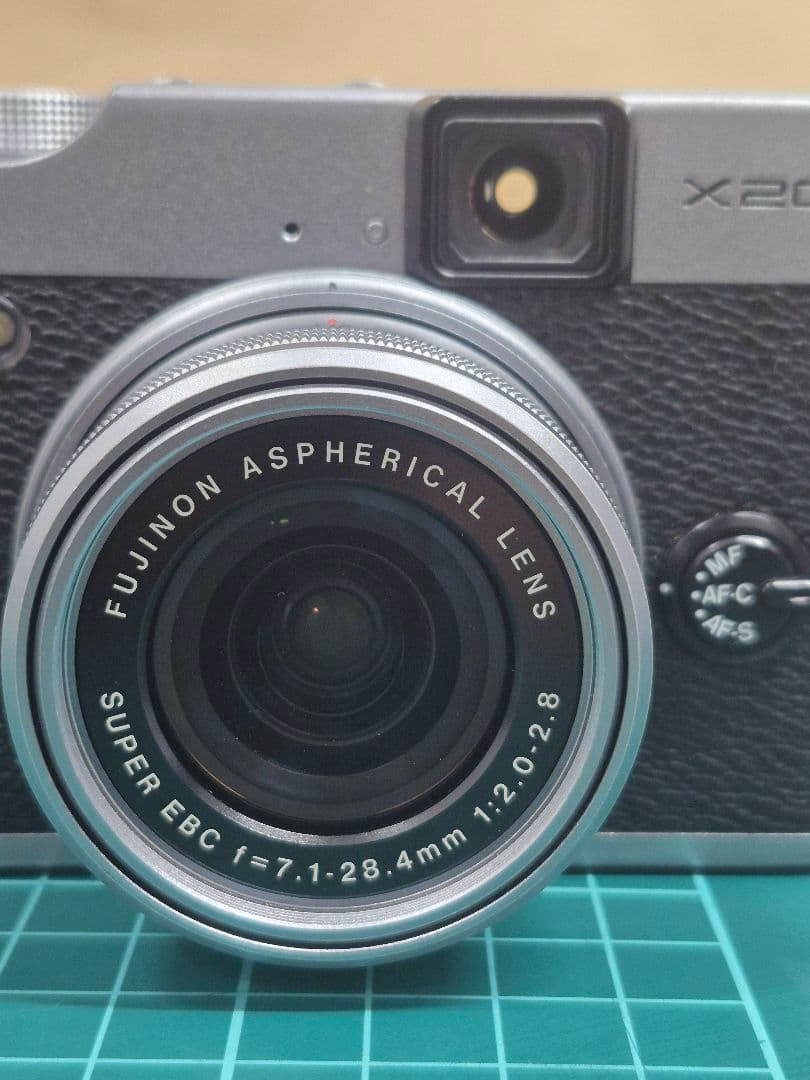 Fujifilm X20 コンパクトデジタルカメラ