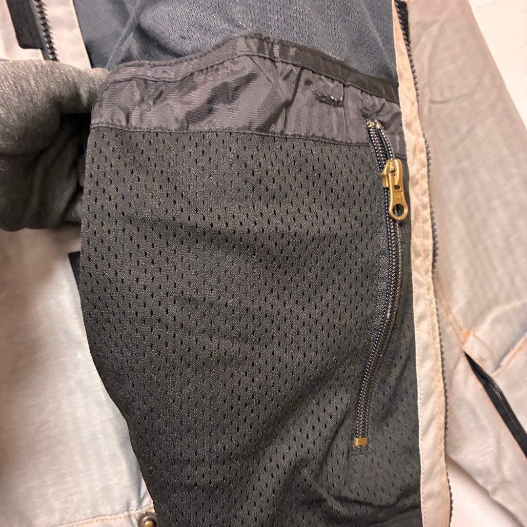 美品　ACC メンズ　スキー　スノボ　ウェア　つなぎ　M グレー　かっこいい