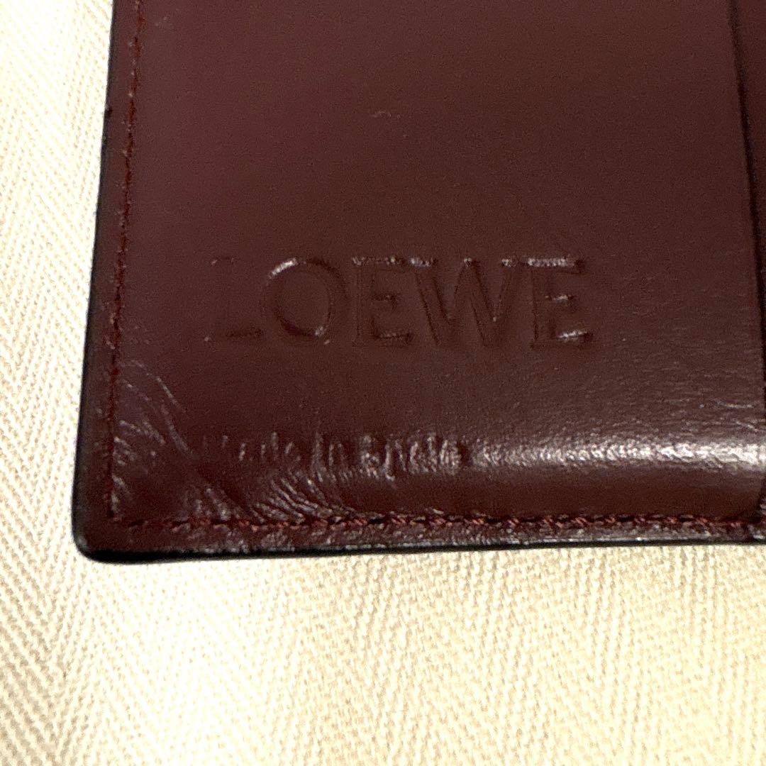 ✨極美品✨ロエベ　二つ折りウォレット　財布付　パープル