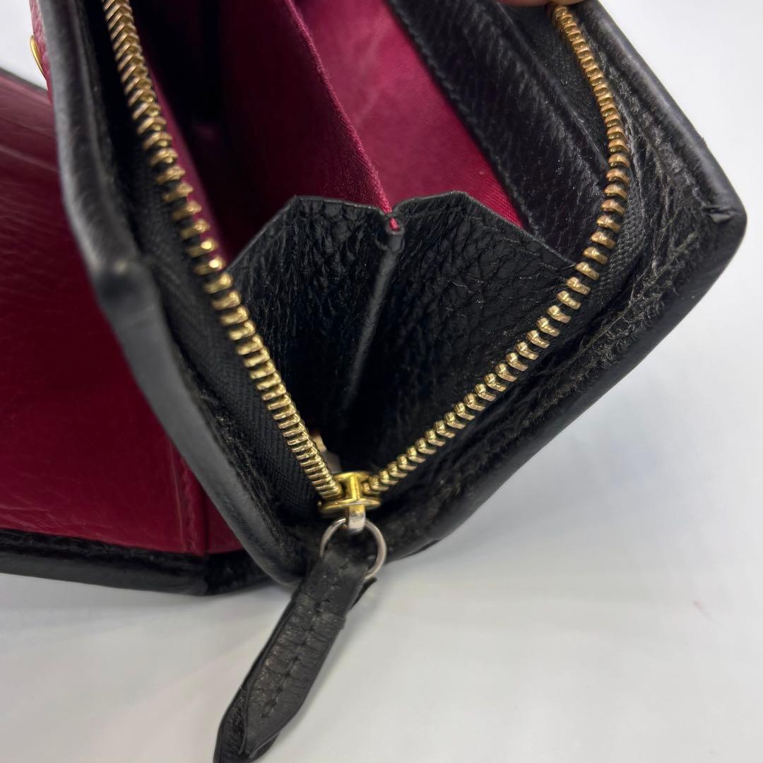 かえちゃん 　　　　　　　　　GUCCI グッチ GGロゴ 二つ折り財布