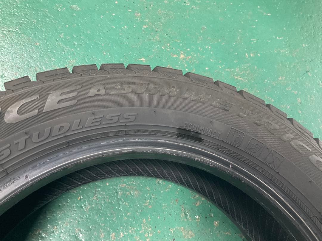 【送料無料】ピレリ　アイスアシンメトリコ　155/65R14 中古タイヤ4本