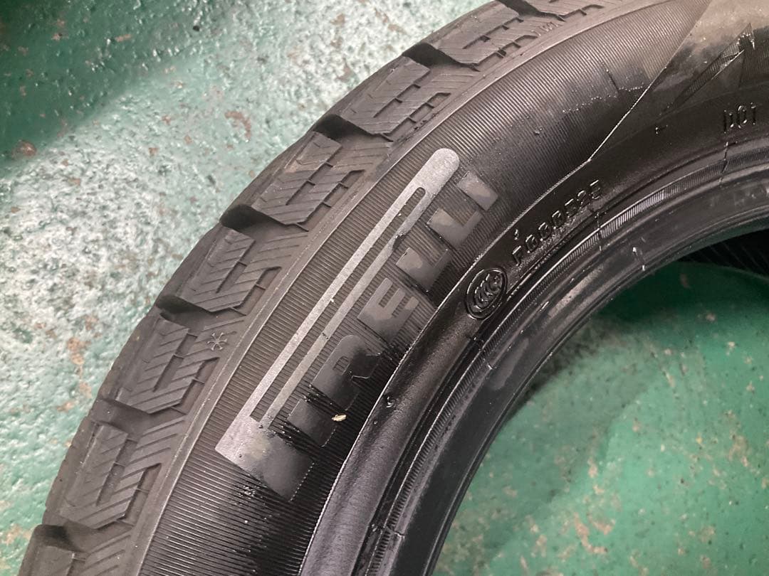【送料無料】ピレリ　アイスアシンメトリコ　155/65R14 中古タイヤ4本